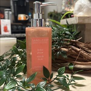 SAND + FOG | Lychee Dream Hand Soap made with Aloe 310 mL